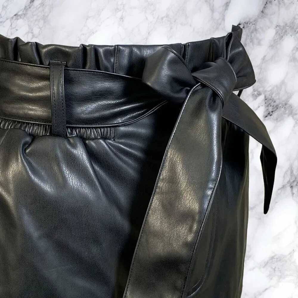 superdown Kenzie Faux Leather Short in Black